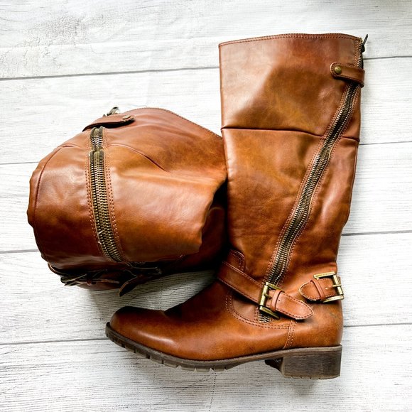 Dakara brown Boots, Size 9 - Picture 3 of 5